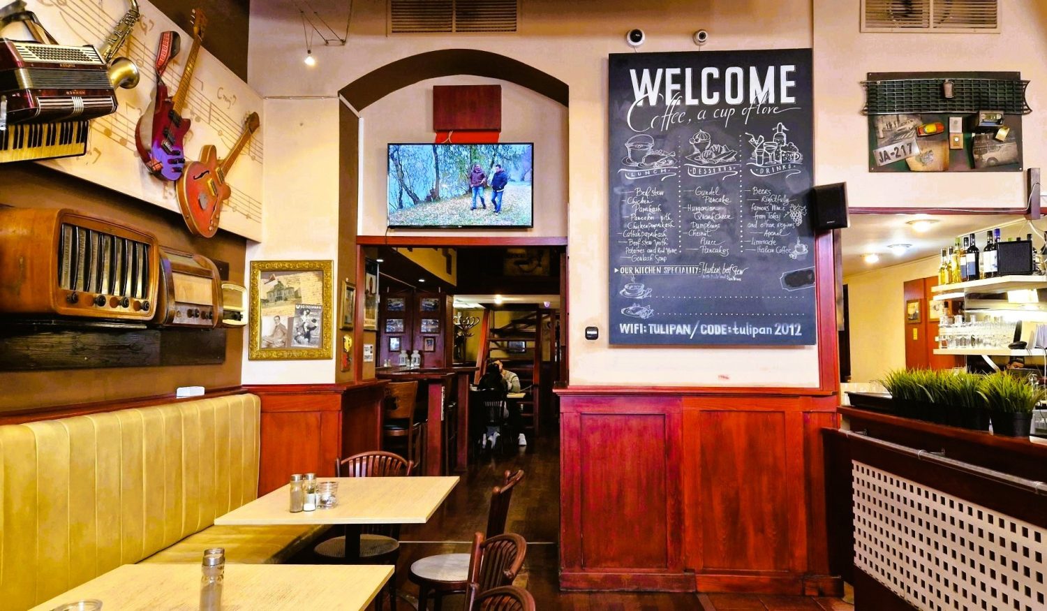 Cosa aspettarsi dal Tulipan Bistro a Budapest